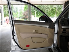 2012  1.6XE քm