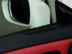 ծa(M),ծaGT-R,2014 3.8T Premium Edition ؼt,܇ΌĈDƬ