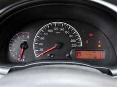2014 1.5XE CVTӢ