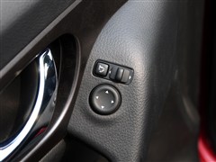|Lծa,E,2014 2.0L CVTm 2WD,܇ΌĈDƬ