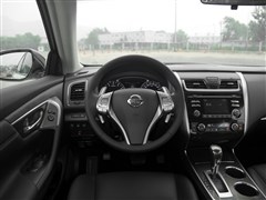 2014 2.5L XL UpperƼ