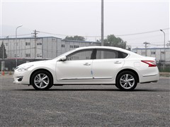 2014 2.5L XL UpperƼ