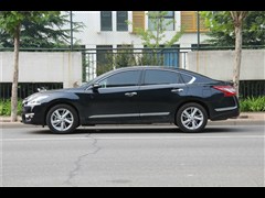 2014 2.5L XL UpperƼ