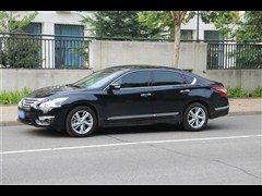 2014 2.5L XL UpperƼ