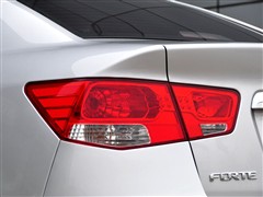 |L_,,2009 1.6L AT Premium,ĈDƬ
