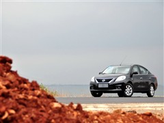 ꖹ 2011 1.5XV քF